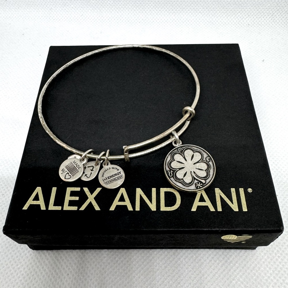 Alex and Ani Clover Bangle